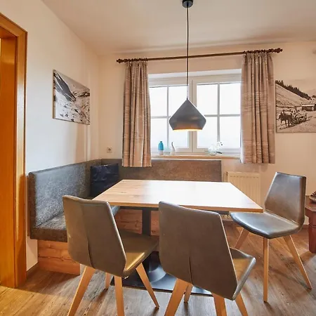 Delfi & Bike Apartment *