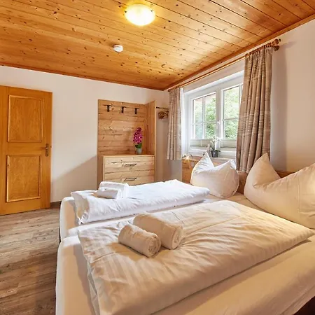 Delfi & Bike アパート