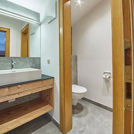 Apartment Delfi & Bike